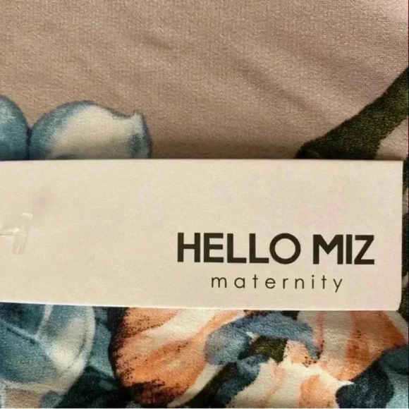 🆕 Hello Miz Maternity Gray & Blue Floral Cold-Shoulder Dress M🆕 - Picture 10 of 10